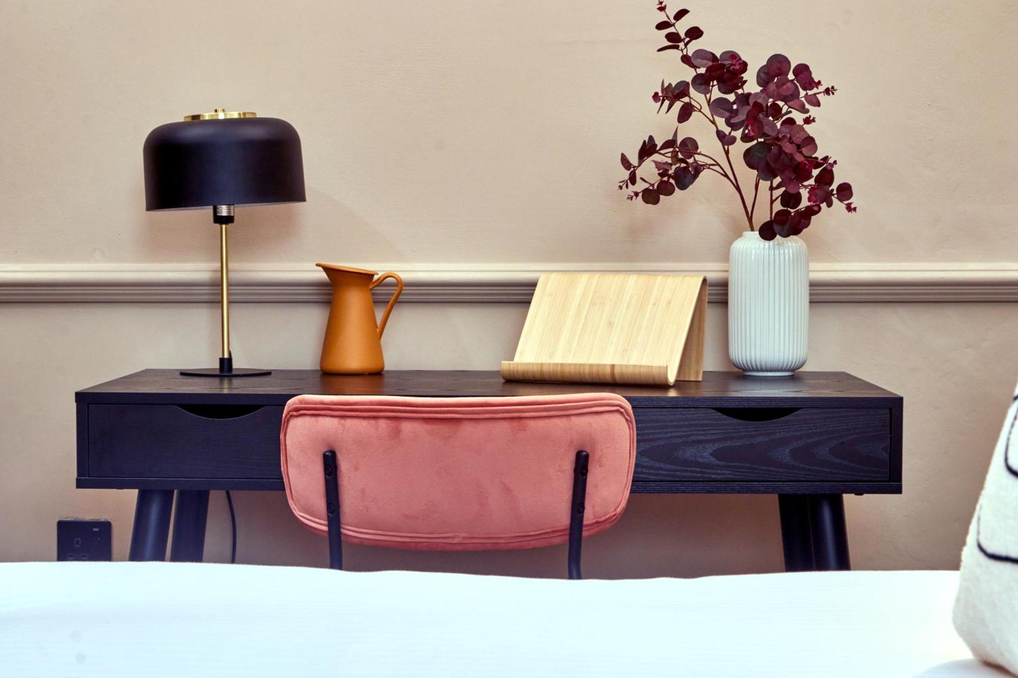 Settle In Winchester - Stylish Self Check-In Rooms Exterior foto