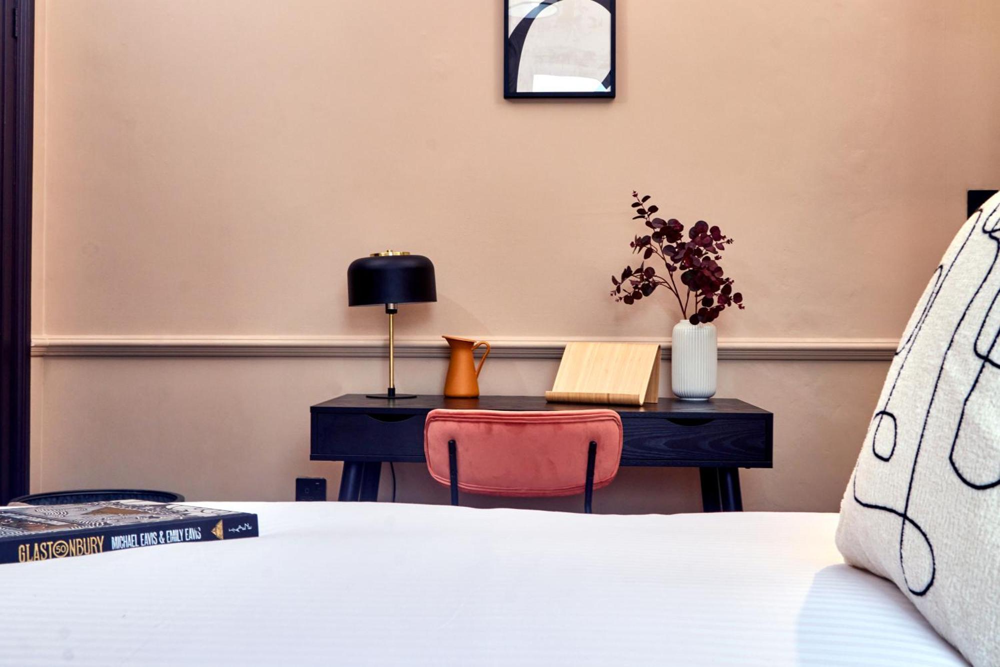Settle In Winchester - Stylish Self Check-In Rooms Exterior foto