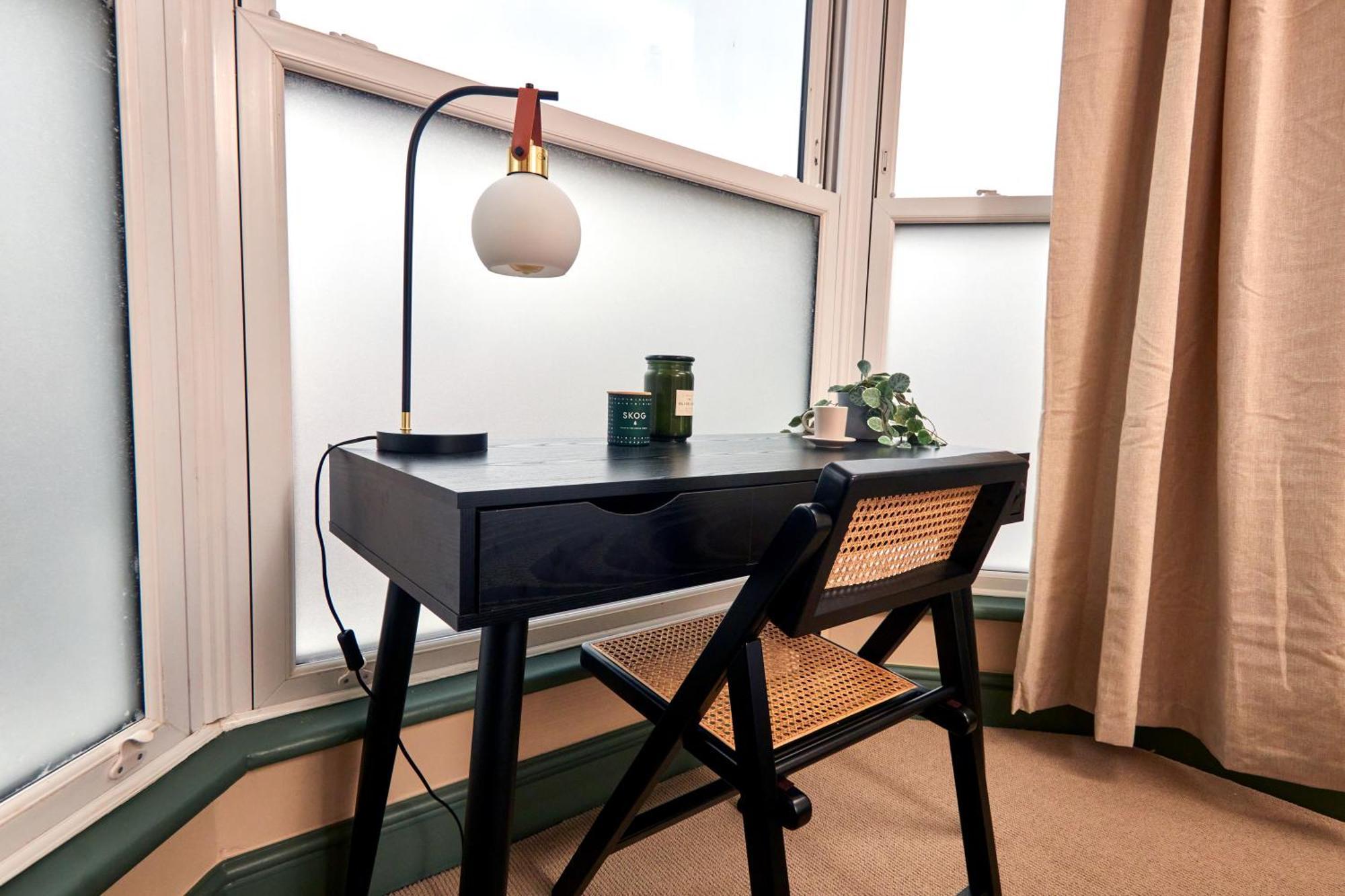 Settle In Winchester - Stylish Self Check-In Rooms Exterior foto